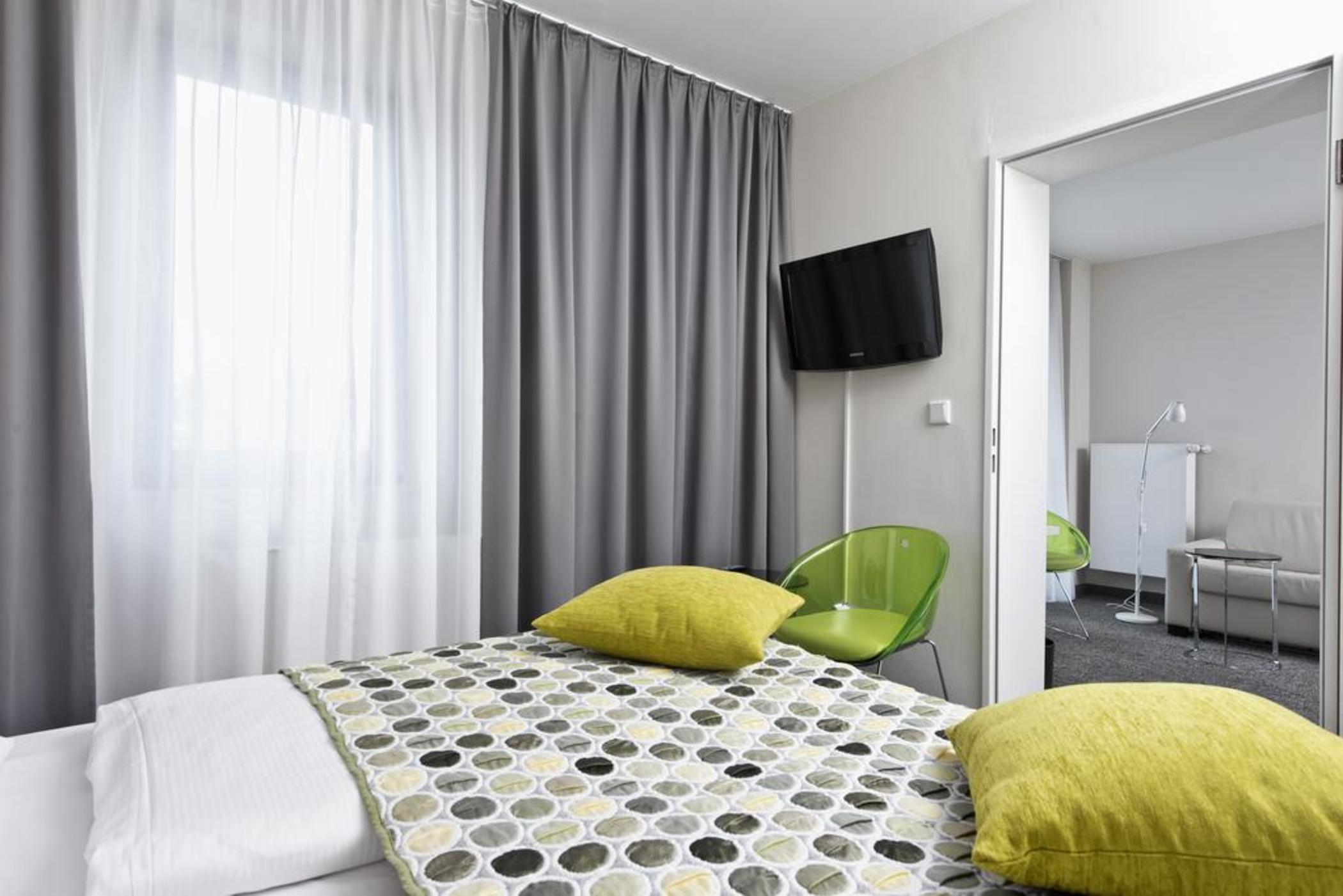 Tryp By Wyndham Frankfurt Hotel Frankfurt am Main Kültér fotó